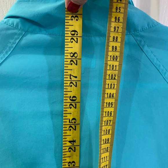 Running Room water repellent running jacket with reflective tape - Picture 10 of 15